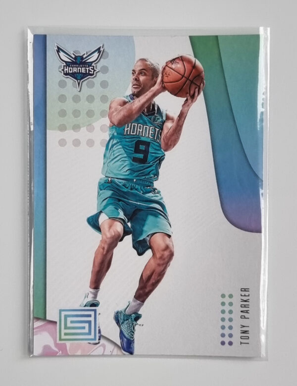 2018-19 Panini Status #89 Tony Parker