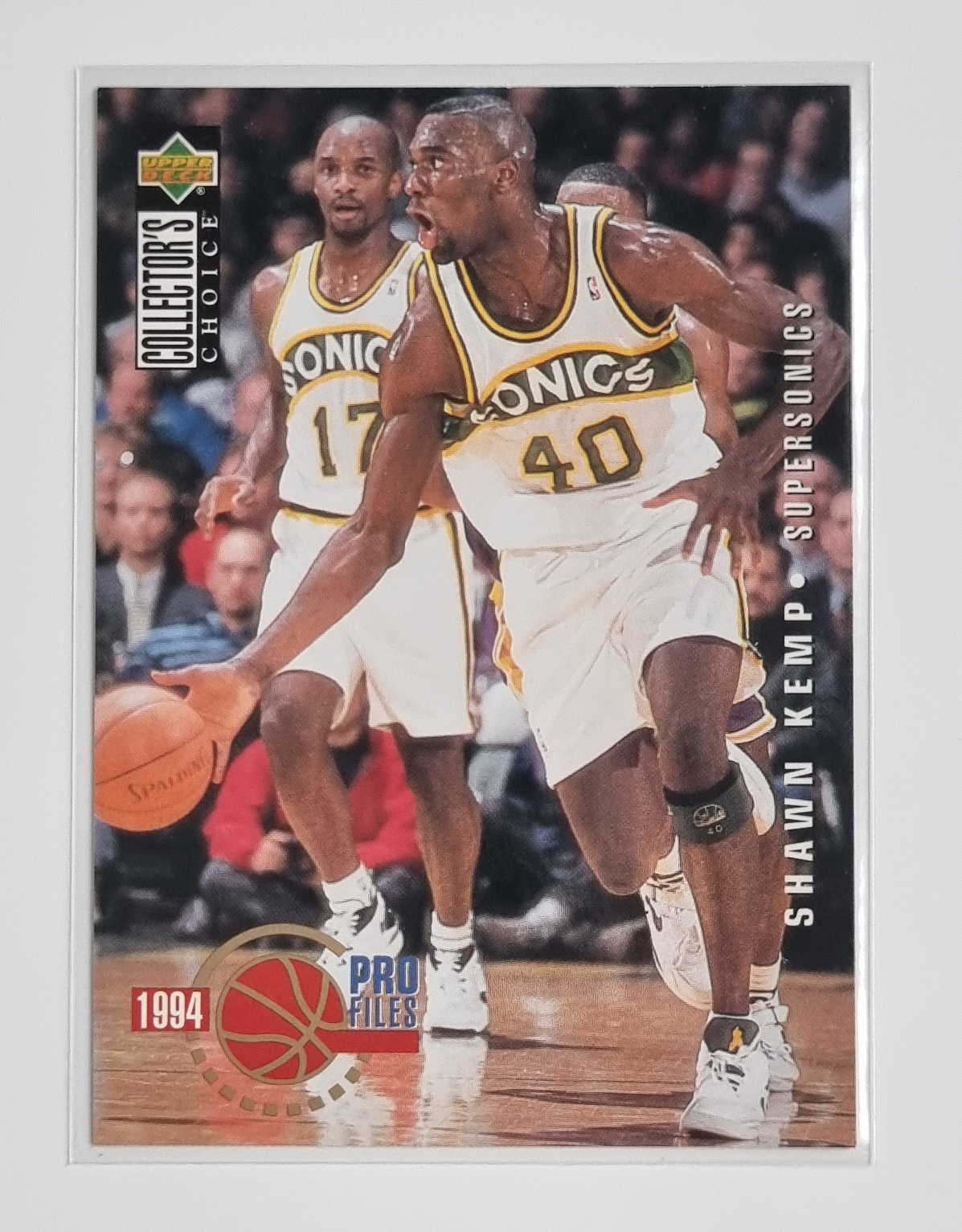1994-95 Collector's Choice International French #203 Shawn Kemp PRO