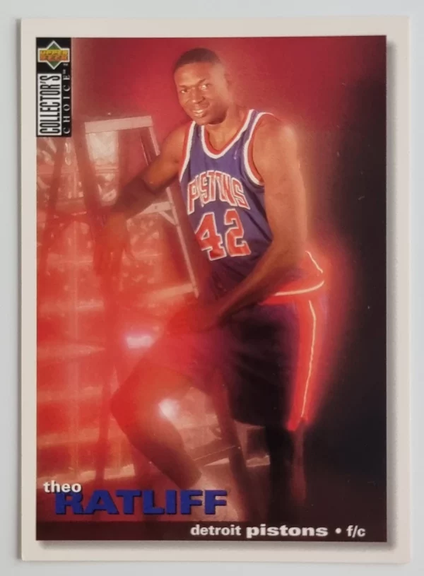 1995-96 Collector's Choice International French II #33 Theo Ratliff