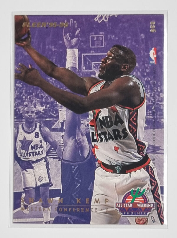 1995-96 Fleer European #226 Scottie Pippen/Shawn Kemp AS – Image 2