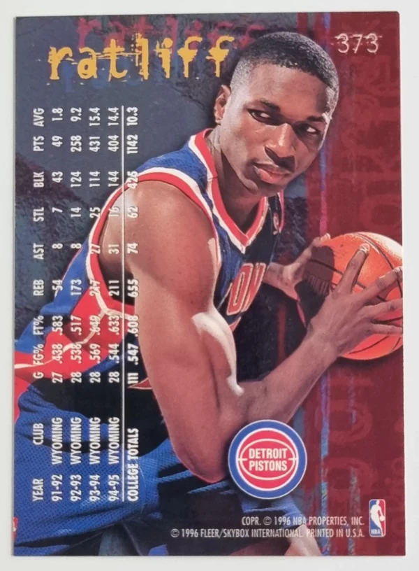 1995-96 Fleer European #373 Theo Ratliff – Image 2