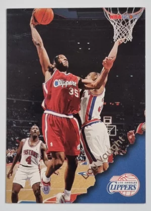 1996-97 Hoops #74 Loy Vaught