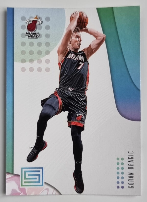 2018-19 Panini Status #31 Goran Dragic