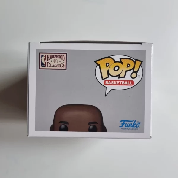 Funko Pop Michael Jordan 206 – Image 7